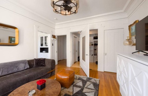 Lower Nob Hill Apartment | Modern Nob Hill studio in charming bldg w/elevator