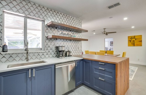 Oakland Park House | Modern Oakland Park Home w/Private Pool!