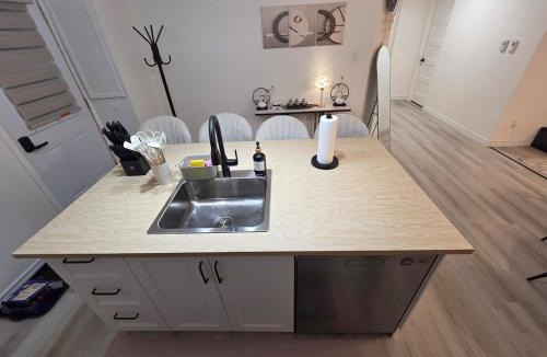 Roberval Apartment | Modern oasis in the heart of Roberval