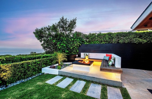 Malibu House | Modern Oceanview Gem with Saltwater Pool & Spa