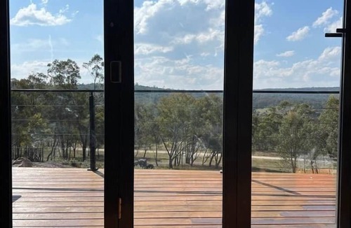 Pinnacle Swamp Cabin | Modern Off-Grid Tiny House, Rylstone