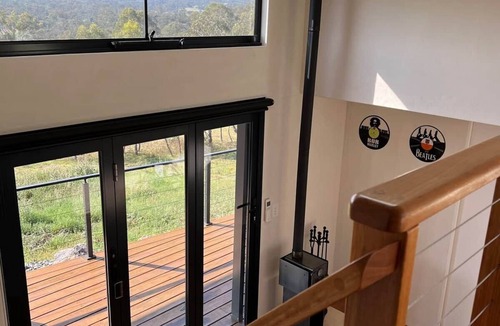 Pinnacle Swamp Cabin | Modern Off-Grid Tiny House, Rylstone