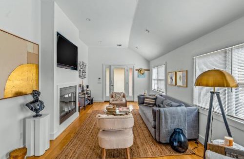 Pipes Cove House | Modern on 9th