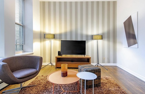 Upper West Side Apartment | Modern One Bedroom Near Central Park