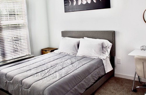 Lavista Park Apartment | Modern one bedroom with pool.