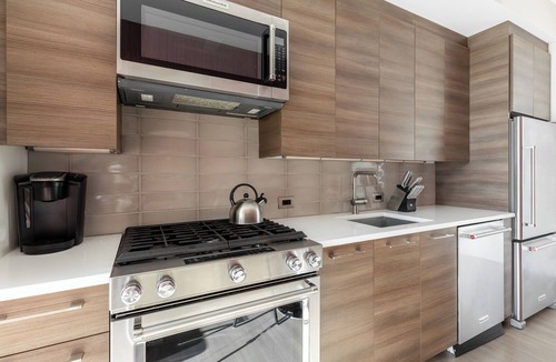Back Bay Apartment | Modern One Bedroom with Views