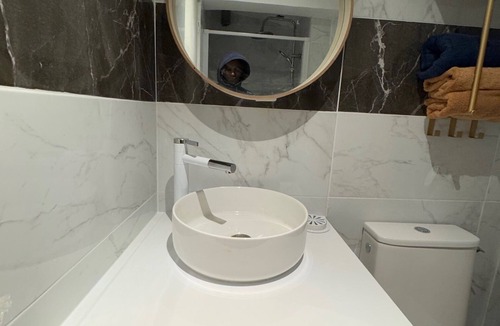 Saint-Germain-en-Laye Apartment | Modern private outbuilding 50m2