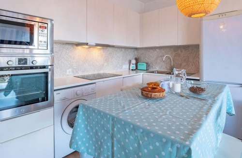 Palamos Apartment | Modern Palamós Apartment with Air Conditioning, Sleeps 4