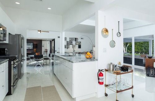 Desert Park Estates House | Modern Palm Springs Jewel