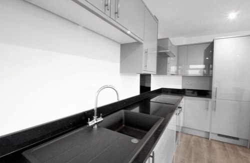 Brent Apartment | Modern penthouse in Wembley