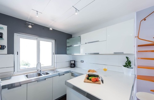 Gornji Kono Villa | Modern Penthouse with the Heated Swimming Pool And a Sea View