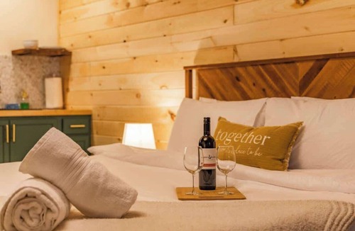 Canadensis Hotel | Modern Pocono Retreat | Firepits