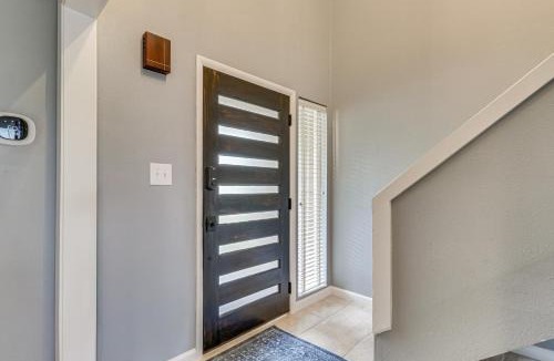Point Venture House | Modern Point Venture Vacation Rental with Deck!