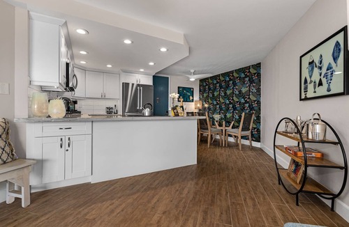 Kihei Condo | Modern & Polished Oceanfront Vistas