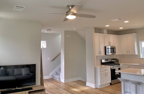 Parker Lane House | Modern | Pool | Minutes from Downtown, SOCO, Parks & Airport