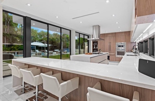 Country Club Section Villa | Modern Pool Oasis 5BR/7BTH Villa