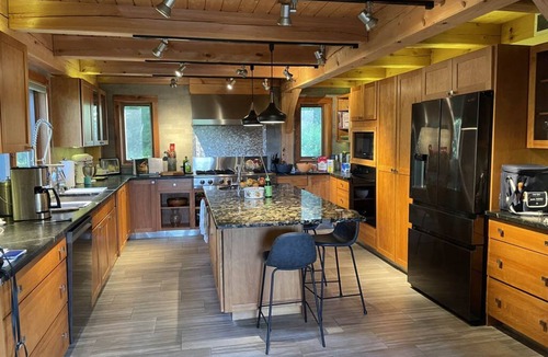 Ferrisburg House | Modern post & beam, mountain views. Minutes from Lake Champlain, near Sugarbush