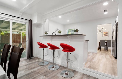 Citrus Heights House | Modern Pristine Comfortable 3BD/2BA Home W/POOl