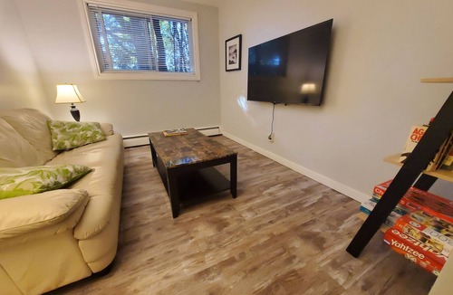Sault Ste. Marie Apartment | Modern Private 1Bdrm Apt. w/Free Prkg + Fast Wi-Fi. Pet-Friendly!