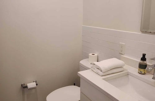 Downtown Hartford Apartment | Modern Private Furnished Studio Downtown Hartford