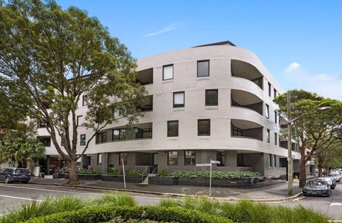 Darlinghurst Apartment | Modern, Private Luxury Apartment - Harbourside