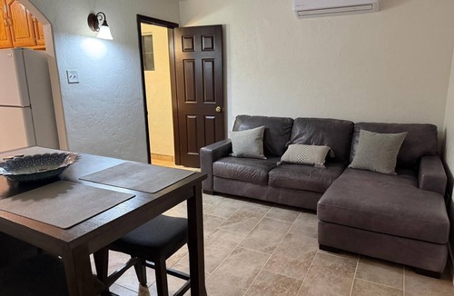 Menlo Park Apartment | Modern Private Mercado San Agustin Apartment, Prime Location & Easy Parking