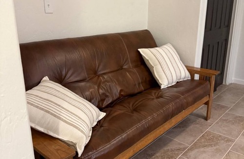 Menlo Park Apartment | Modern Private Mercado San Agustin Apartment, Prime Location & Easy Parking