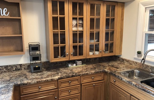 Kenosha House | Modern! Professionally Cleaned, Self Check In - Sleeps 10