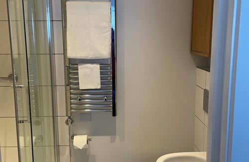 Crouch End Apartment | Modern, quiet 1 bed flat in great location