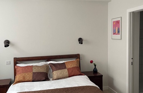 Crouch End Apartment | Modern, quiet 1 bed flat in great location