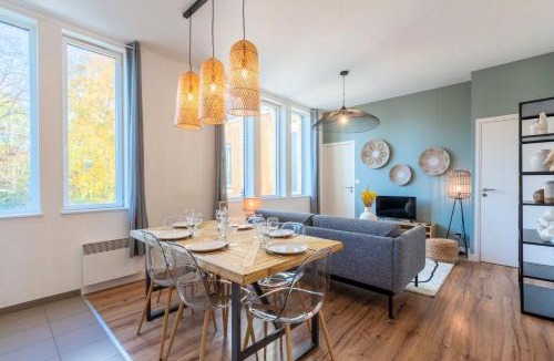 Marcq-en-Baroeul Apartment | Modern, quiet 3-bedroom apartment with parking