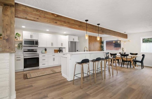 Spokane House | Modern Rancher Oasis I Gorgeous Pool