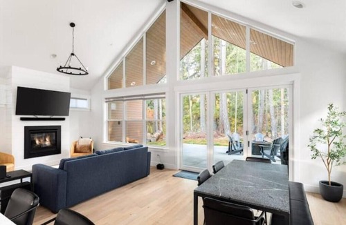 Roslyn Cabin | Modern Resort Cabin - Suncadia