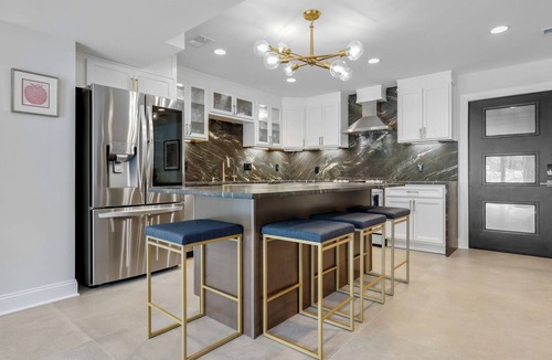 Kinnelon Apartment | Modern Retreat - 40 min from NYC