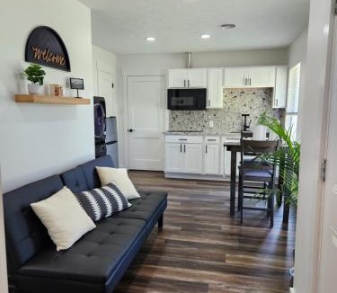 Beaumont House | Modern retreat in central Beaumont