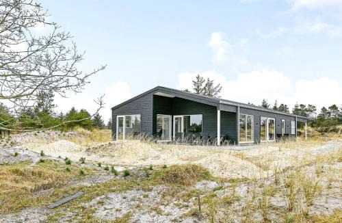 Grærup Strand House | Modern Retreat in Graerup