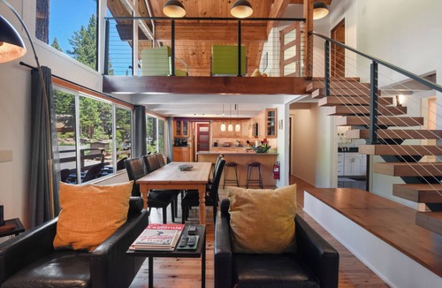 Carnelian Bay House | Modern Retreat Near Dog-Friendly Beach & Eateries