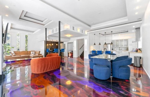 Home Park House | Modern Retreat Near Atlantic Station