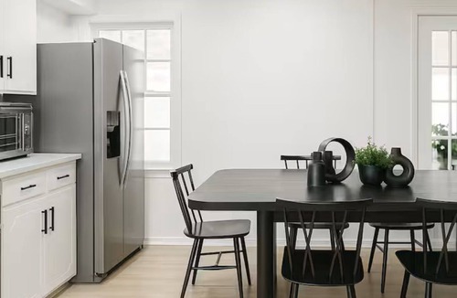 Central Oklahoma City House | Modern Retreat Spacious Rooms Group Friendly
