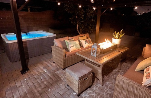 Southwest Anaheim House | Modern Retreat w/Private Spa, Arcade, Playground, Disney, Convention & Beaches