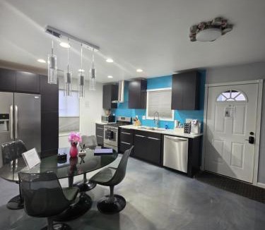 High Point Hotel | Modern/Retro Condo
