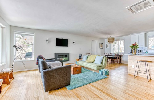 Stevenson House | Modern, river-view home with 2 decks, Ping-Pong, fireplace & washer/dryer