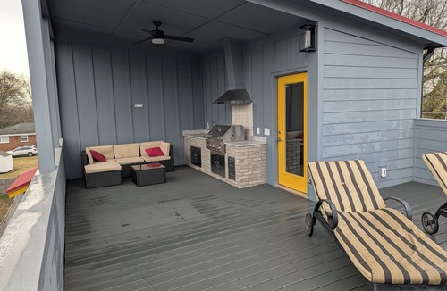 Southwest Raleigh House | Modern Rooftop View Raleigh Downtown SFH-Yellow