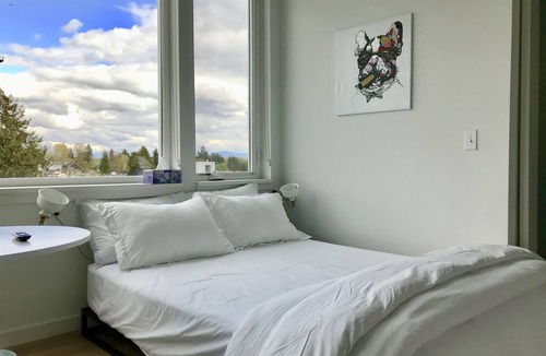 Roosevelt Hotel | Modern Roosevelt Urban Studio