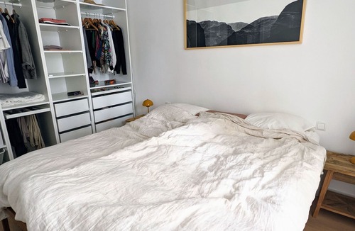 San Sebastian Apartment | Modern-Rustic Apartment at the Heart of Donostia