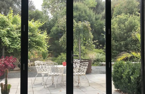 Allansford House | Modern rustic house in garden setting-5mins from Warrnambool.