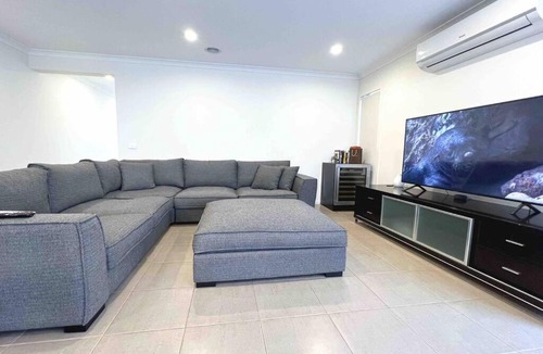 Clyde North House | Modern Sanctuary