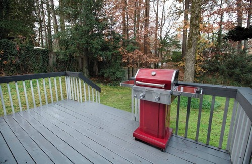 Sandy Springs House | Modern Sandy Springs Stay | Near Buckhead