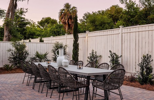 Thunderbolt Condo | Modern Savannah Home | Private Pool & Spa