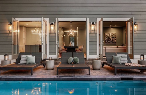 Thunderbolt Condo | Modern Savannah Home | Private Pool & Spa
